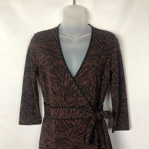 BCBGMaxAzria Brown Zebra Animal Print V-Neck Wrap Long Sleeve Dress SP - Picture 4 of 11